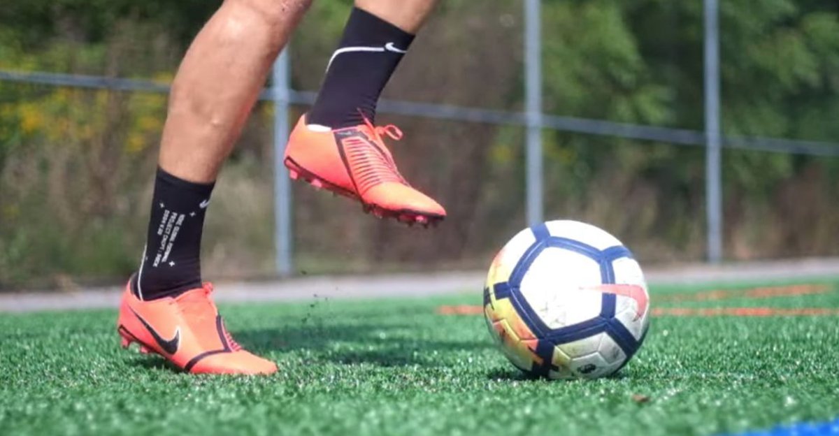 Missing your football? This is the perfect time to sharpen those skills by giving these 50 exercises a go (though watch the windows if you're practising this inside or out in the back garden!) 👉bit.ly/FootSkillsFast…. ONFife -#LetUsEntertainYou