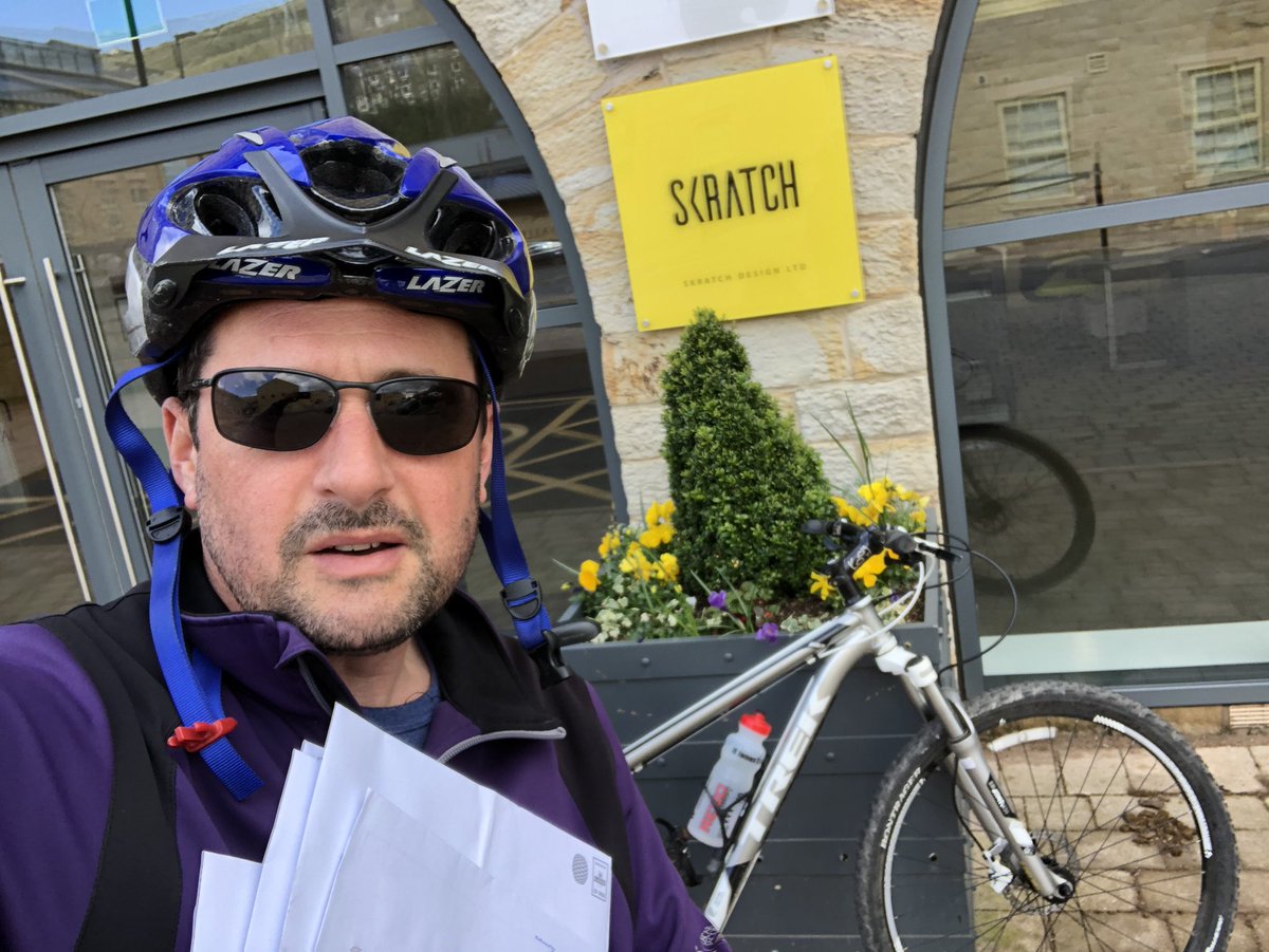 SkratchDesign's tweet image. Checking the post used to be so straightforward... 🚴🏻🚴🏻🚴🏻