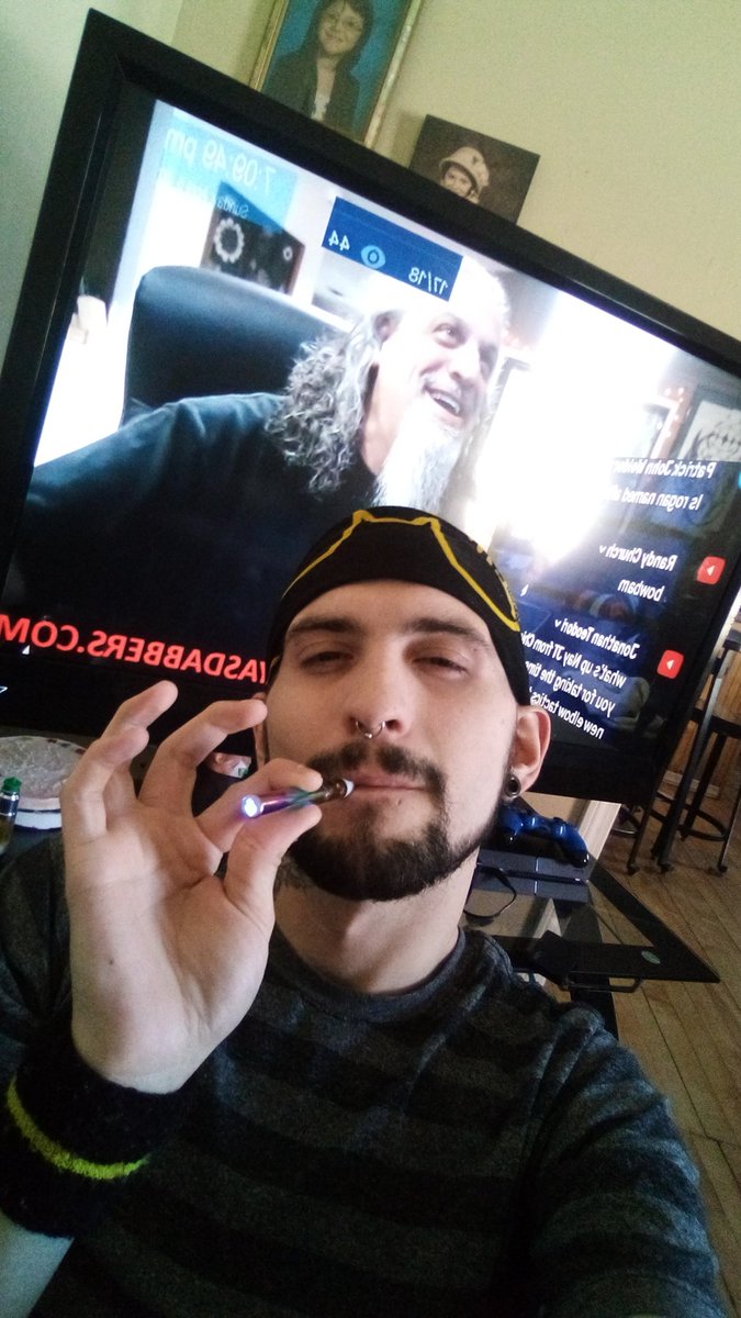 vibes_stoney's tweet photo. Always watching the shows I miss #trendyasdabbers https://t.co/cxpvHaqeIe