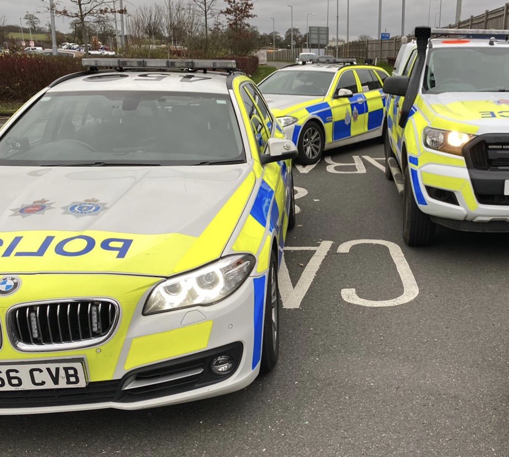 SurreyPolice's tweet photo. A great result by our @SurreyRoadCops after officers brought a Scania lorry safely to a stop on the A3 at #Ripley containing tens of thousands of pounds worth of stolen machinery including 2 mini diggers, a bobcat, two quad bikes and 4 motocross bikes.

📲 https://t.co/wj4B7FFPYl https://t.co/sgmOhyhOTn