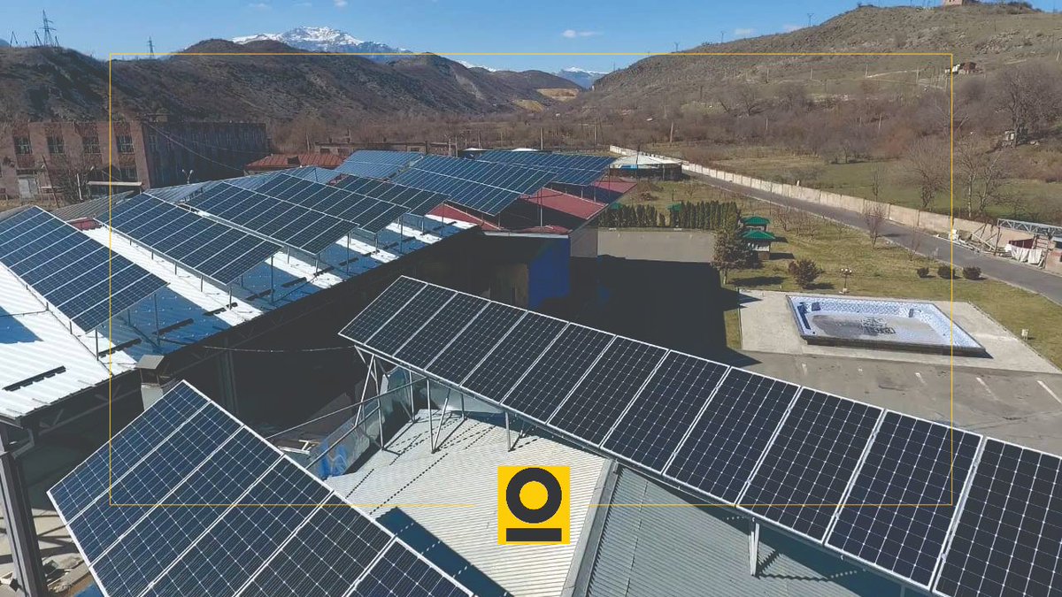 theohmenergy's tweet photo. 💥Ամենամեծ ցանցային ֆոտոէլեկտրական կայանը Սյունիքում:
1️⃣0️⃣0️⃣ կՎտ հզորությամբ արևային կայան Կապանի #Արարատ ռեստորանի սեփական կարիքների համար:

Ալեք Մանուկյան 15ա
info@ohmenergy.am
(011) 220 - 880
(077) 245-246

#OHMENERGY #SolarEnergy #AeSolar #SolarPower #Renewables #SMA https://t.co/b2l9jIgZcC