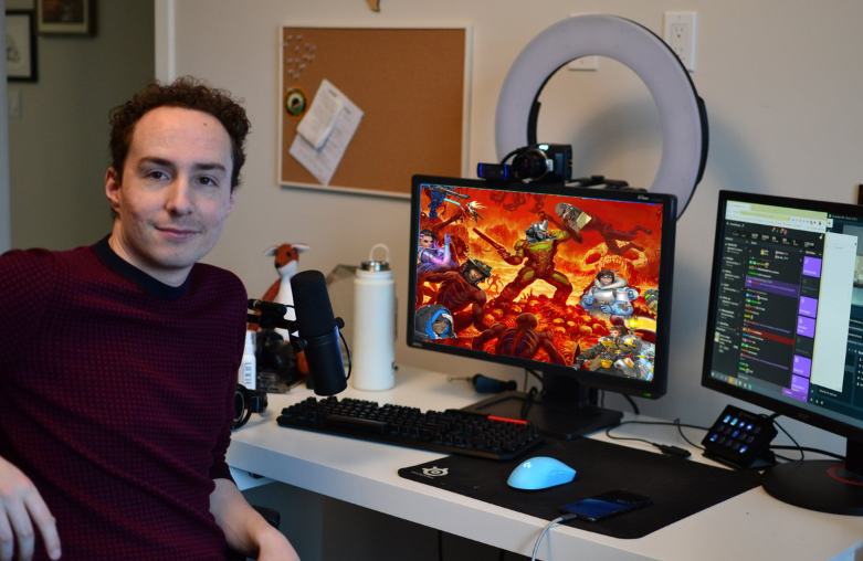 BadPachimari's tweet photo. Playing main tank vs Playing off tank https://t.co/hCRaxTCMkK