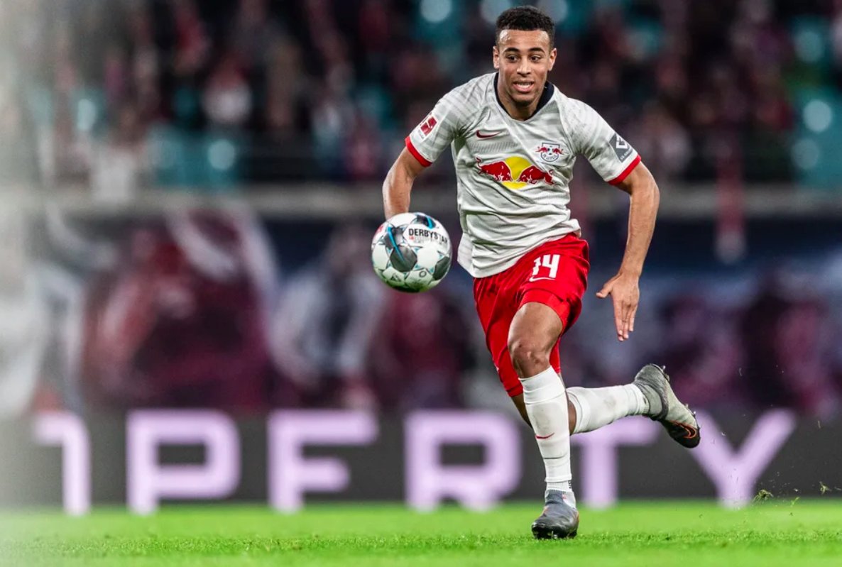 Tyler Adams (1999)Posición: CentrocampistaClub: RB LeipzigEspectacular. En la próxima década puede llegar a ser el mejor jugador del  #USMNT sin problemas. Muy polivalente (pivote, volante, mediapunta, lateral…). Es rápido, fuerte y una brújula en el medio. Crack total.