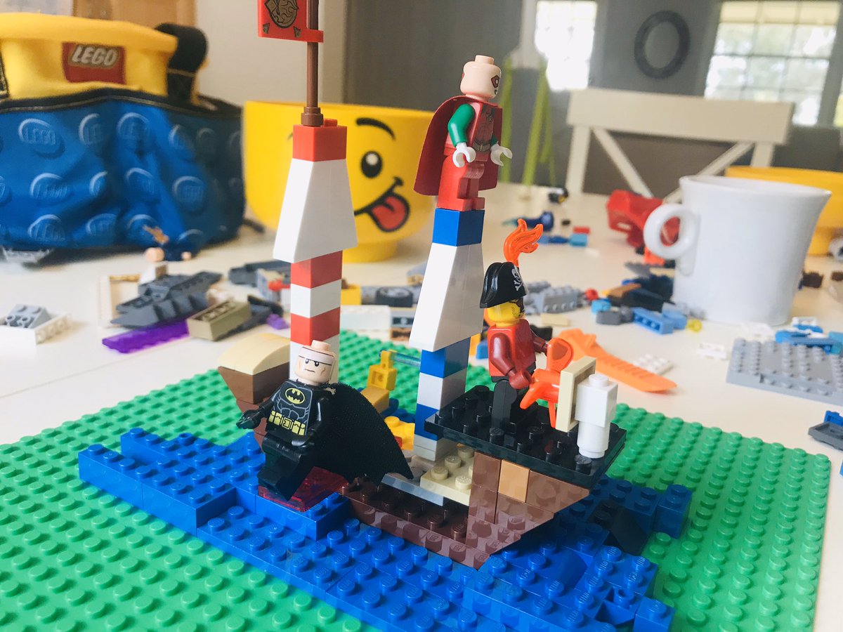saumyz11's tweet photo. @LEGO_Group Cole (almost 6)... Batman walks the plank 🏴‍☠️ #LetsBuildTogether https://t.co/93zUQ8ByRU