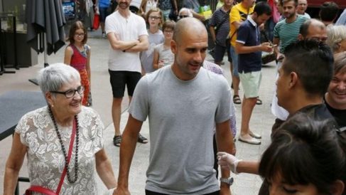 AristeguiOnline's tweet photo. Madre de Josep Guardiola murió por Covid-19

#Video 👉 https://t.co/F7OQItbh0V https://t.co/vf3jOGNTeR