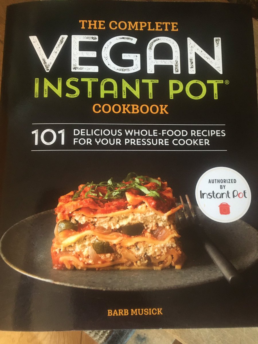 JuneCraven's tweet photo. @InstantPotUK I have the Duo 60 and the mac and cheese and oatmeal from the vegan instant pot recipe book (photo attached) https://t.co/qj6vYfsPAh