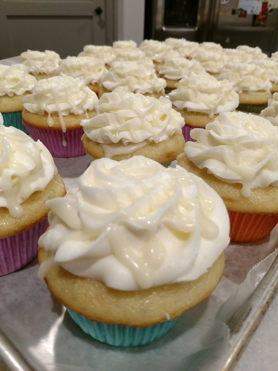 FloraDees2014's tweet photo. My Kids Coloring Contest ended yesterday in a huge success!
 I opened it up Sat. evening to the adults as well!  
And this pic was submitted by one of my Clients!

I GAVE AWAY 58 Cupcakes 
to 13 Different Winners 
in different categories! 
#FloraDees 
#StaySafeEveryone https://t.co/YxrsTYxlLk