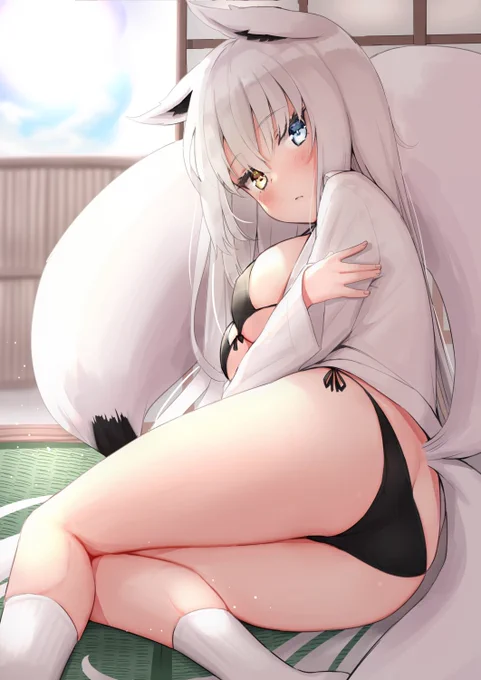 お狐 