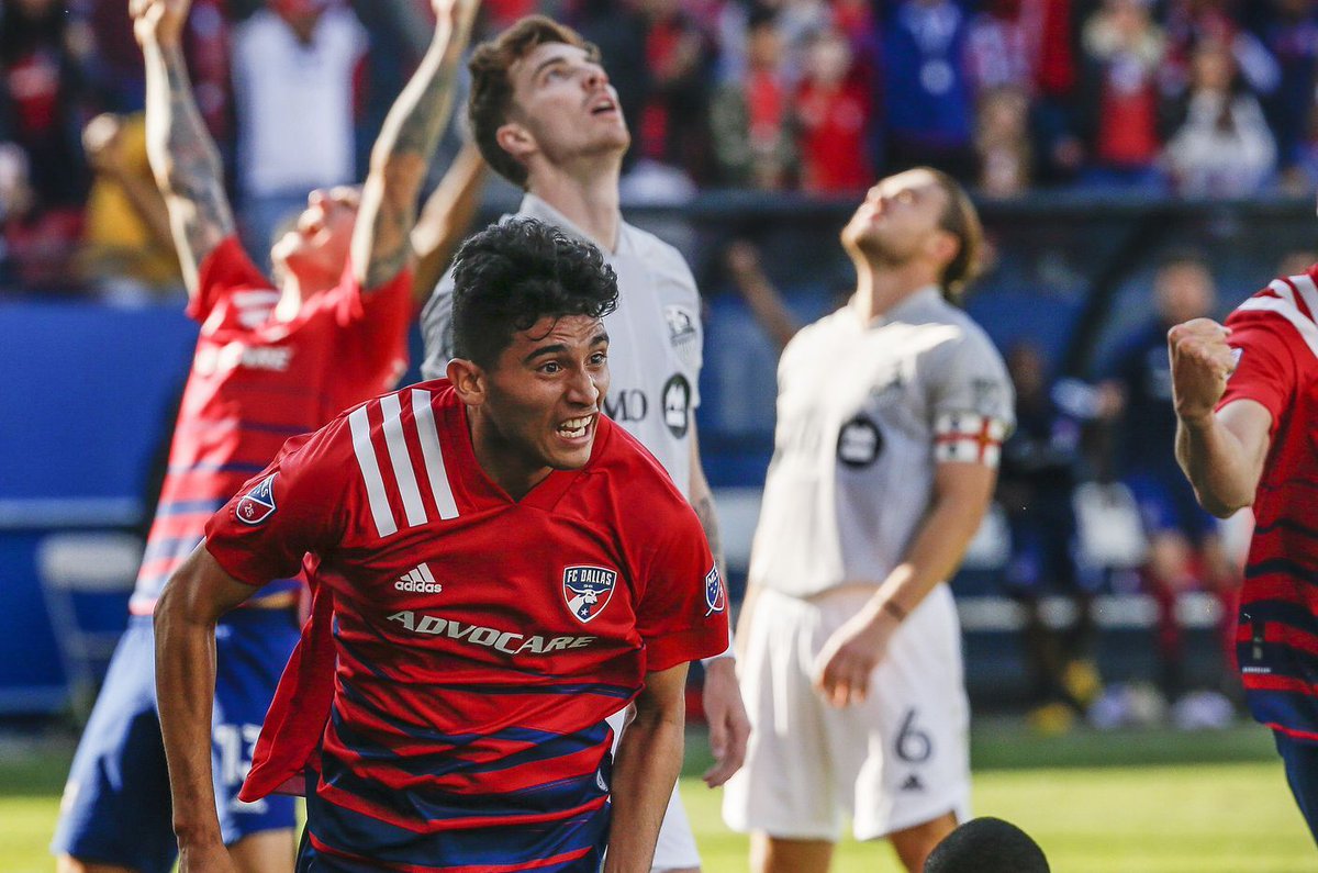 Ricardo Pepi (2003)Posición: DelanteroClub: FC DallasCon 16 años debutó como profesional en MLS jugando 10 partidos. Palabras mayores. Pocos adolescentes hacen eso. Sabe combinar, es fuerte en el juego aéreo, tiene buen remate y olfato. El Bayern lo tuvo a prueba.  #DTID  