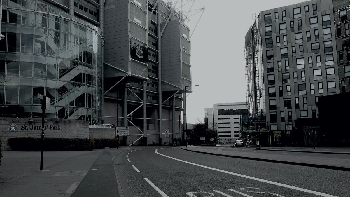IanKMcDonald's tweet photo. Monday morning. Start of the working week in #Newcastle in the time of #Covid_19 https://t.co/XTcH0EZ070