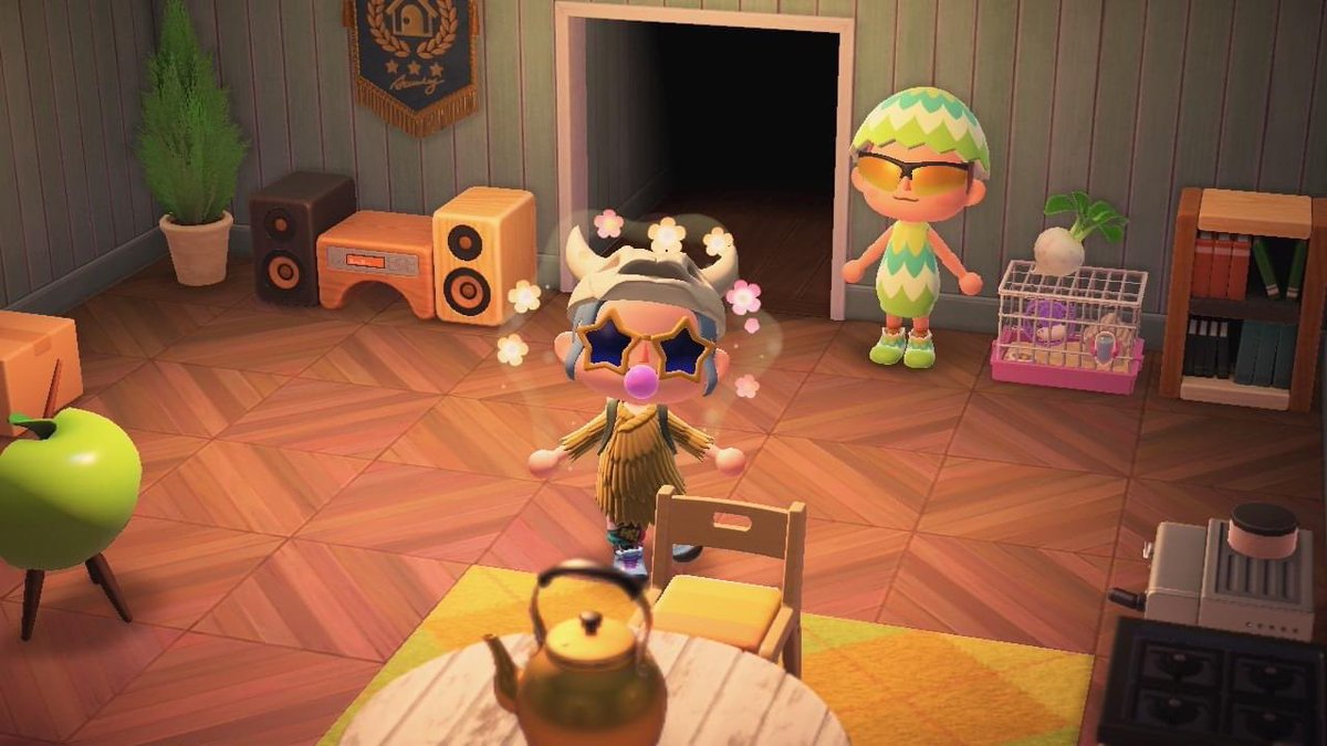 TeganNotSara1's tweet photo. Corona Christmas was a big success! 8 of us had a gift exchange, played Sardines and hung out on the beach! #AnimalCrossing #GGKC https://t.co/xoipSRFYVR