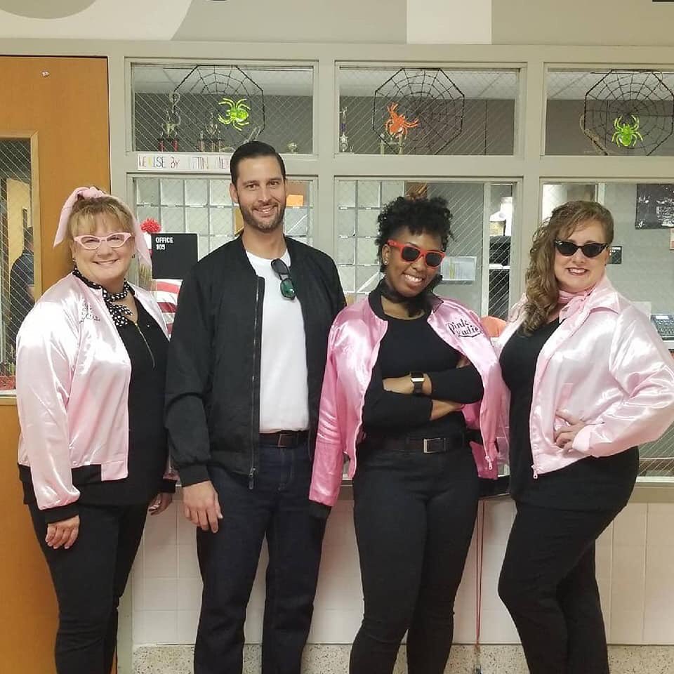 TheCBreedlove's tweet photo. Love these amazing administrators. Celebrating your greatness is easy...love each of you and your passion and energy you bring to @LakeHighlandsJH. @AP_SLOGrow @VinceVenditto @lauraehering https://t.co/y5XUdsnOLb