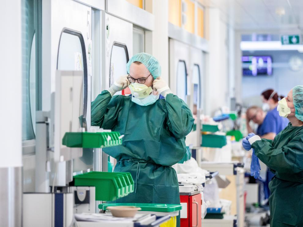 Cuando vuestros hijos vuelvan a preguntaros de qué sirve estudiar, preguntadle cuántos 'youtubers' e 'instragramers' hicieron esto: