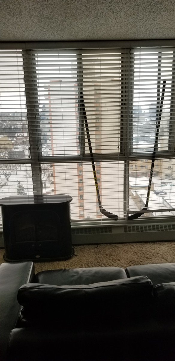 MoveMyGrain's tweet photo. Sticks up...without going outside..
Lest we forget...😔 https://t.co/mzGDeGUpxf