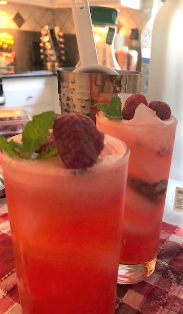 WeekPlanned's tweet photo. @justamom819 Made a new concoction last night....not sure what to call it - any suggestions? https://t.co/36dDR3HO7V