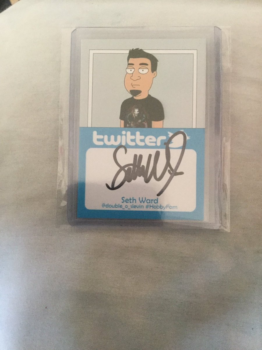 ChadBec82312937's tweet photo. Thank you @Double_O_Slevin for this sweet custom card autograph! #CoolCard https://t.co/9xxg6dGjXa