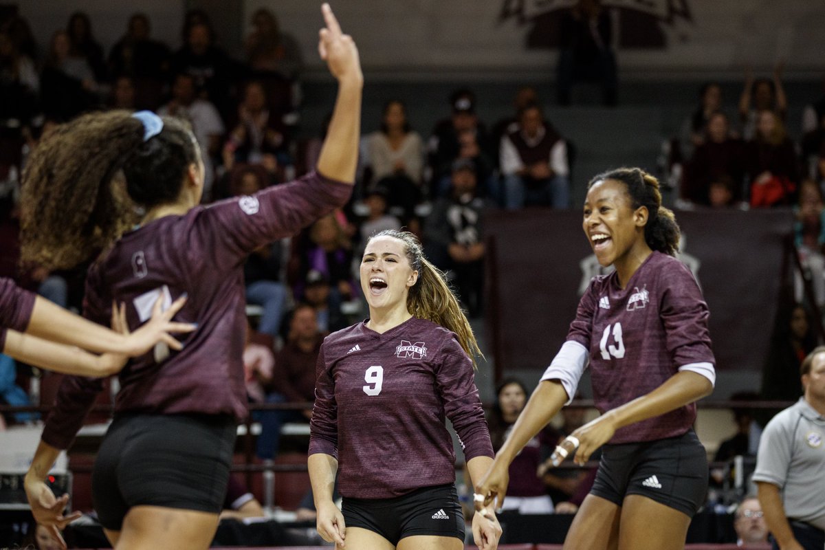 ✌️ Student-Athlete ✌️

For us it means playing the sport we love, working hard in the classroom and actively pursuing our dreams.

#NationalStudentAthleteDay