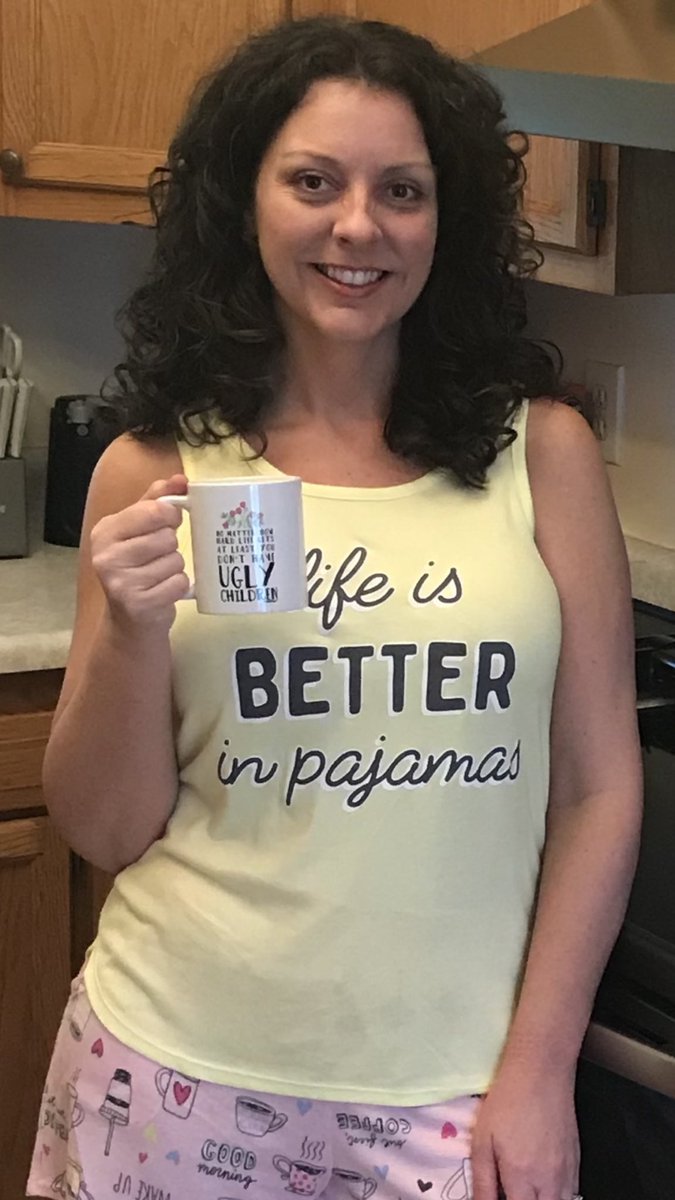 MelissaGuider's tweet photo. Shout out to @PhillyWarriors Happy Pajama Day! I hope that everyone has had a blessed day! 💜💛💜💛#PESVirtualSpiritWeek https://t.co/7wKRjj80Mc