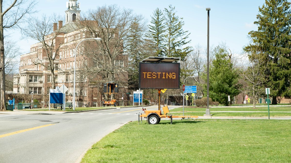 WMCHealth's tweet photo. As of today, on our Valhalla campus, we've managed nearly 7,000 tests for COVID-19 at a rate of about 600 per day. We're grateful to our #WMCHealthHeroes who set up these testing centers to serve our communities

For info on scheduling a testing appt visit https://t.co/uIbNny3hav https://t.co/VrCdz8B1X7