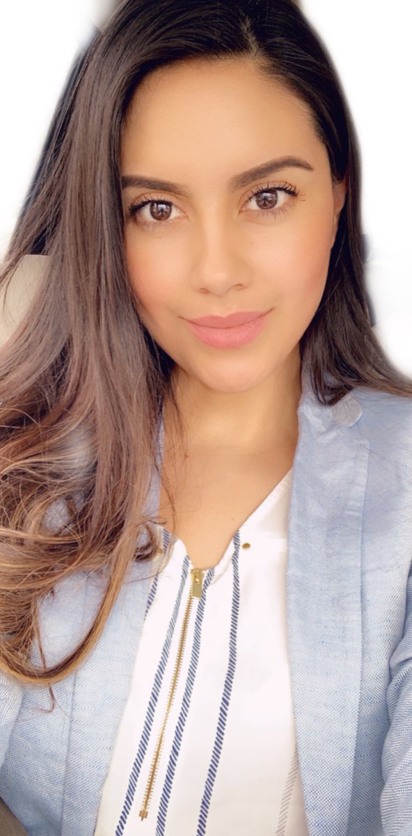 aglawjournal's tweet photo. Bonus #MemberMonday post! Our second Member Monday spotlight this week goes to Julie Solis-Alvarado! Julie is from Des Moines, Iowa and went to Drake. She came to law school looking for a career change, and is also a member of the National Moot Court Team! https://t.co/RYDWua1dWJ