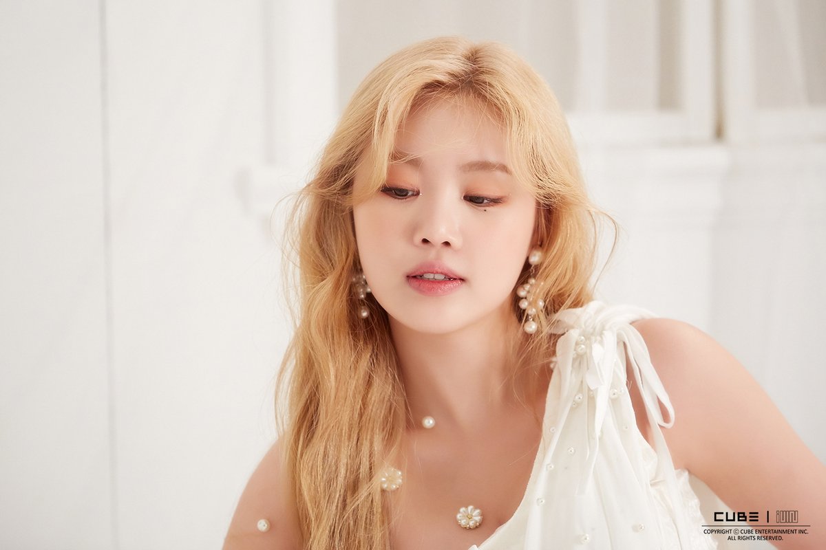 girlgroupspics's tweet photo. idle ; soojin https://t.co/IJhKDU0wcY