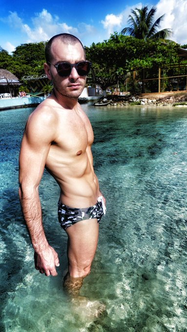 Cerchiamo di mantenerci in forma durante questa quarantena da #COVID19 che prima o poi dovremo tutti<a href="/tag/stayathome"class="tags"><span>#stayathome</span></a><a href="/tag/danikamori"class="tags"><span>#danikamori</span></a><a href="/tag/covid19"class="tags"><span>#covid19</span></a><a href="/tag/stevemori"class="tags"><span>#stevemori</span></a>