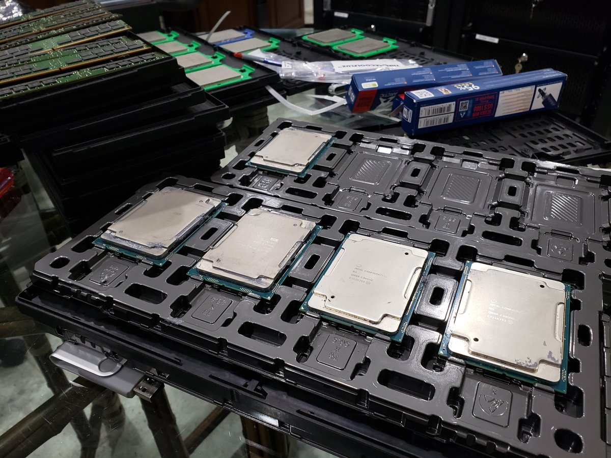 phoronix's tweet photo. #Intel #PState Driver Shifting To "#Schedutil" Governor Default With #Linux 5.7
https://t.co/5GfWD7TkpK https://t.co/1LOwzhT5GF