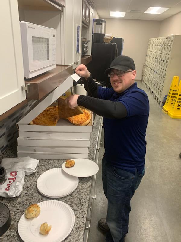 Fishon2612's tweet photo. A BIG shout out to Heather Weissman owner of Angel Bear Child Care in Riverhead for sending pizza to my Riverhead team to show support for their dedication to serve customers! #rockon #localbusiness #riverhead #justWOW #howawesome #MSTwife #pizza #THANKYOU https://t.co/awfWjQV4CD