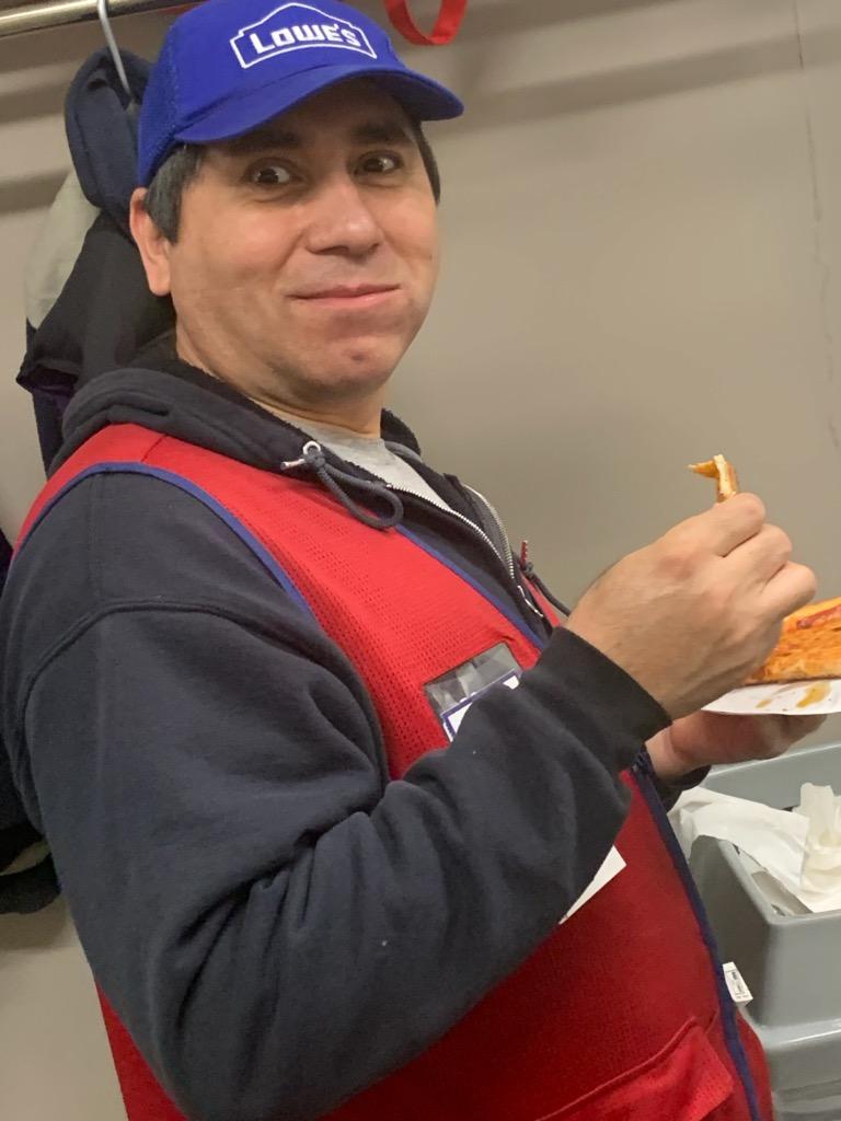 Fishon2612's tweet photo. A BIG shout out to Heather Weissman owner of Angel Bear Child Care in Riverhead for sending pizza to my Riverhead team to show support for their dedication to serve customers! #rockon #localbusiness #riverhead #justWOW #howawesome #MSTwife #pizza #THANKYOU https://t.co/awfWjQV4CD