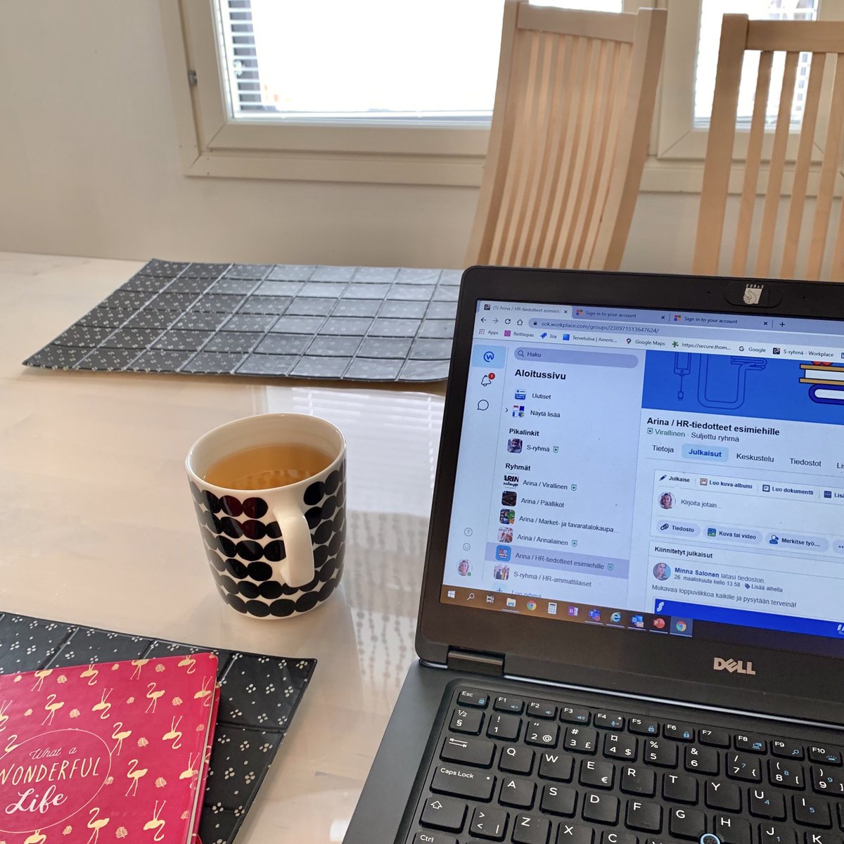 PiiaPesola's tweet photo. Elämä kuvina 3/7. Ei ihmisiä ei sanoja. Haasta yksi hyvä tyyppi päivässä, nyt haastan ⁦@annariitt⁩ #etätyö https://t.co/oLvGArmk9U