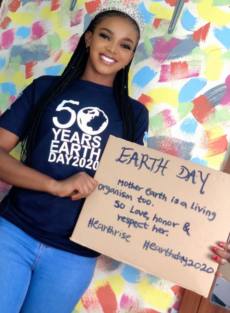 Thank you !!!! 👑Miss Port Harcourt City 2020 😍😍😍 for this great #CliamteAction #EarthRise leadership. 

courtesy of @RecyclePhc 

👑Miss PortHarcourt City 2020 just joined us 😎 tellerafrica.com/miss-port-harc…

#ClimateAction leadership #DoMyBit just like @LeoDiCaprio @Janefonda