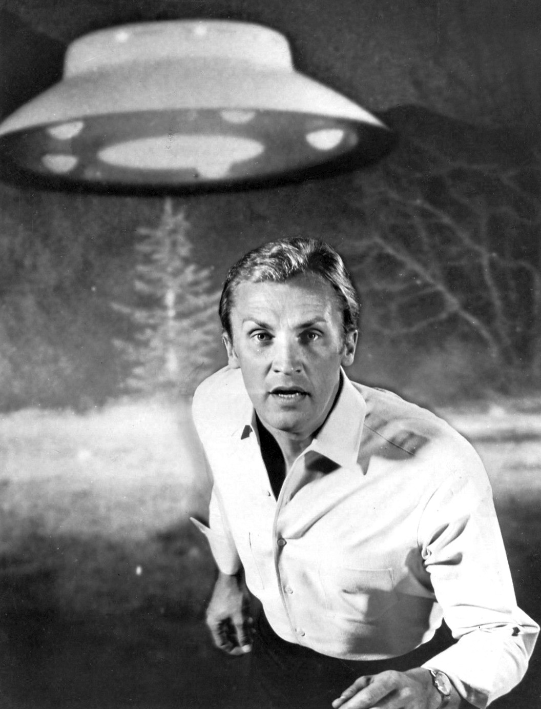 Wishing a happy birthday to The Invaders star Roy Thinnes 