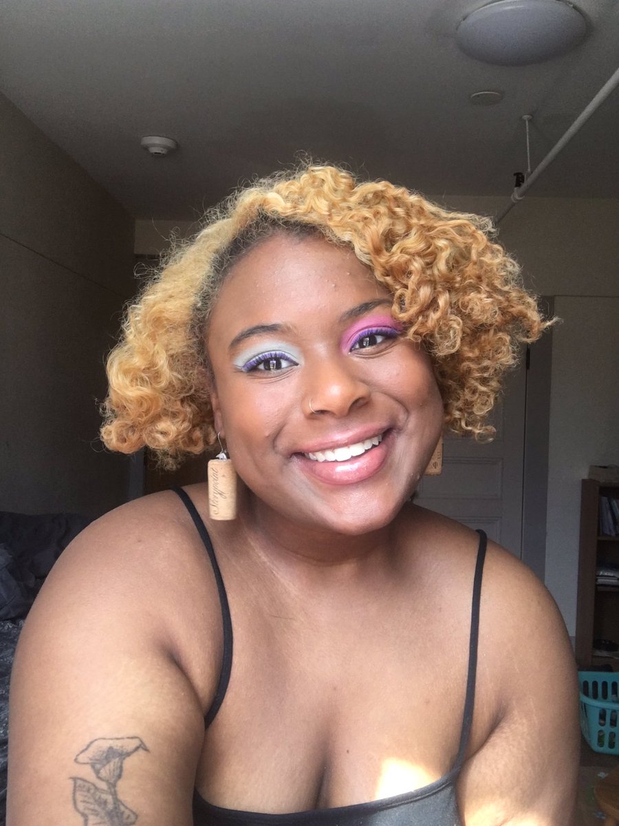 spikenerxx's tweet photo. i just wanted to feel good today https://t.co/GphxoAFjid
