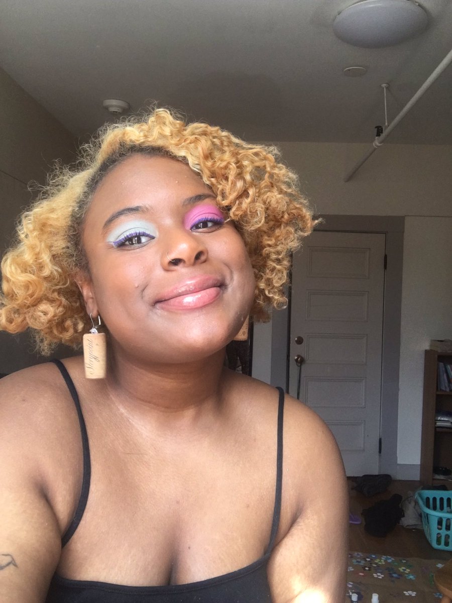 spikenerxx's tweet photo. i just wanted to feel good today https://t.co/GphxoAFjid