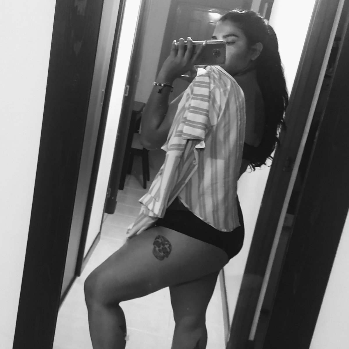 ymella14's tweet photo. #NuevaFotoDePerfil https://t.co/57SfQ1aiN1