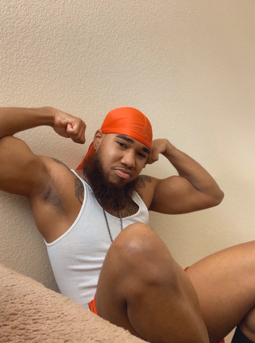 stoppfeenin's tweet image. Outtake 3/3 😏