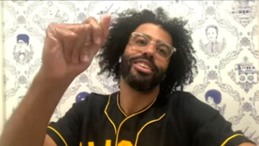 UmbraSearch's tweet photo. Can anyone tell me where to get @DaveedDiggs' incredible wallpaper???? https://t.co/nKRxVQXMrr