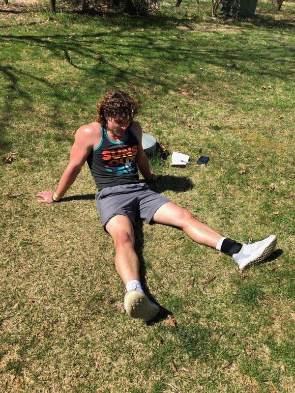 And we have our first sub 40 minute time. Congrats Peyton #ClarkeStrong