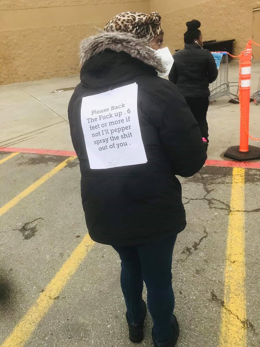 mikaylashocks's tweet photo. at least she’s polite https://t.co/weA99QgWoe