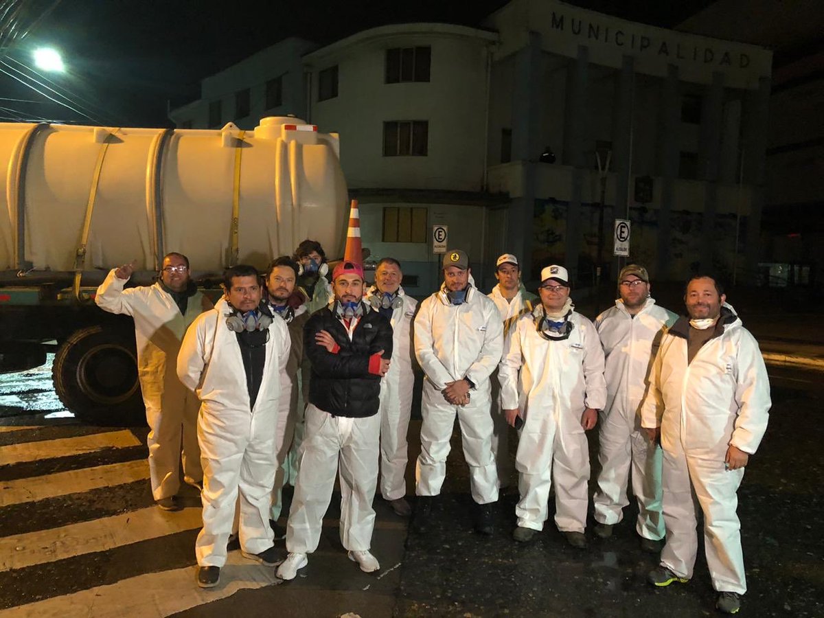 Comparto carta al director publicada por el <a href="/ellanquihue/">Diario El Llanquihue</a> de #puertomonttchile titulada trabajo colaborativo en agradecimiento a todos quienes han sido parte de la campaña de sanitización de calles de nuestra comuna; y recuerden que de esta salimos todos juntos 🙌🏻🇨🇱❤️🍀✌🏻
