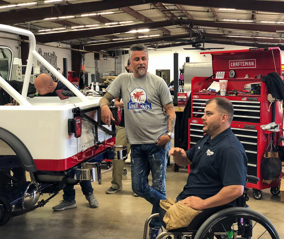 RRRawlings's tweet image. If we&apos;re building a Jeep for Veterans, then we gotta have a Veterans touch! I put a call out and my friends at American Warrior Garage from Garage Rehab sent in some help.

Watch this Jeep raise money for Veterans and The @GarySiniseFound tonight at 10 pm EST on @Discovery!