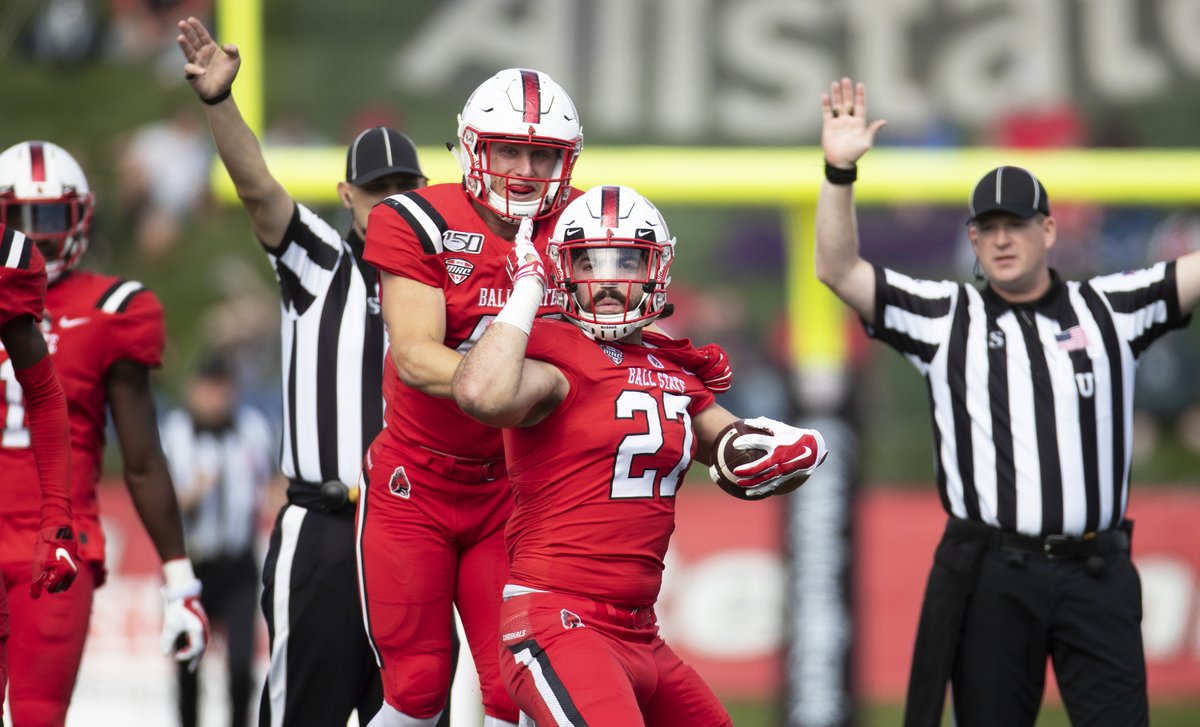 BallStateFB's tweet photo. Always putting in the time on the field, in the classroom and in the community.

We’re proud to celebrate our guys on #NatlSADay. 👊

#ChirpChirp | #WeFly | #1AAT https://t.co/5b2NwLWTWo