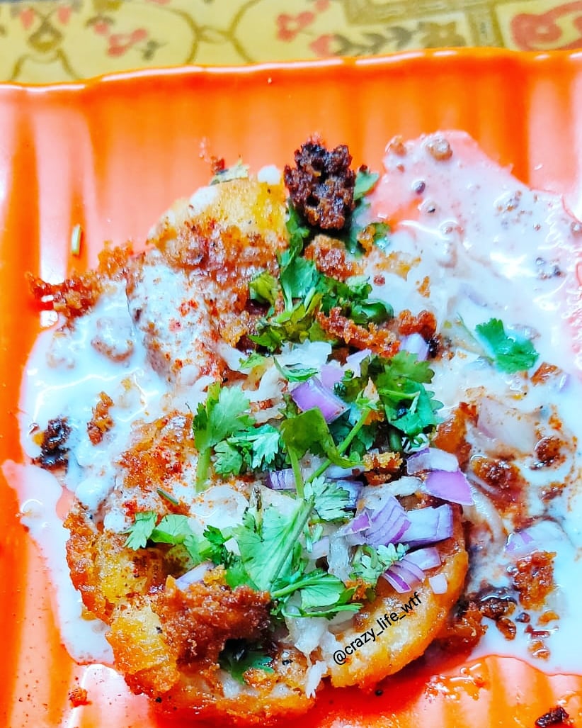 crazy_life_wtf's tweet photo. Enjoy Aloo tikki during quarantine
#foodlovers #foodphotography #foodpicsdaily #aalootikki #yummyfood #homemade #stayfit #eatingforinsta #tasty #Trending #yummy #chaat
#zingyzest #thefoodnetwork #gurgaonfoodies #mumbaikar #delhichat
Follow
https://t.co/dOFHp9N5PR https://t.co/zsHsAJGeSJ