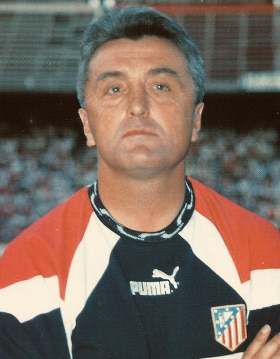 Nos ha dejado Antic, un hombre que dignificó la profesión de futbolista, historia de nuestro Atleti, campeón y leyenda rojiblanca porque Radomir siempre estará en los corazones de todos los atléticos. Mis condolencias y todo mi ánimo para sus familiares y amigos. DEP