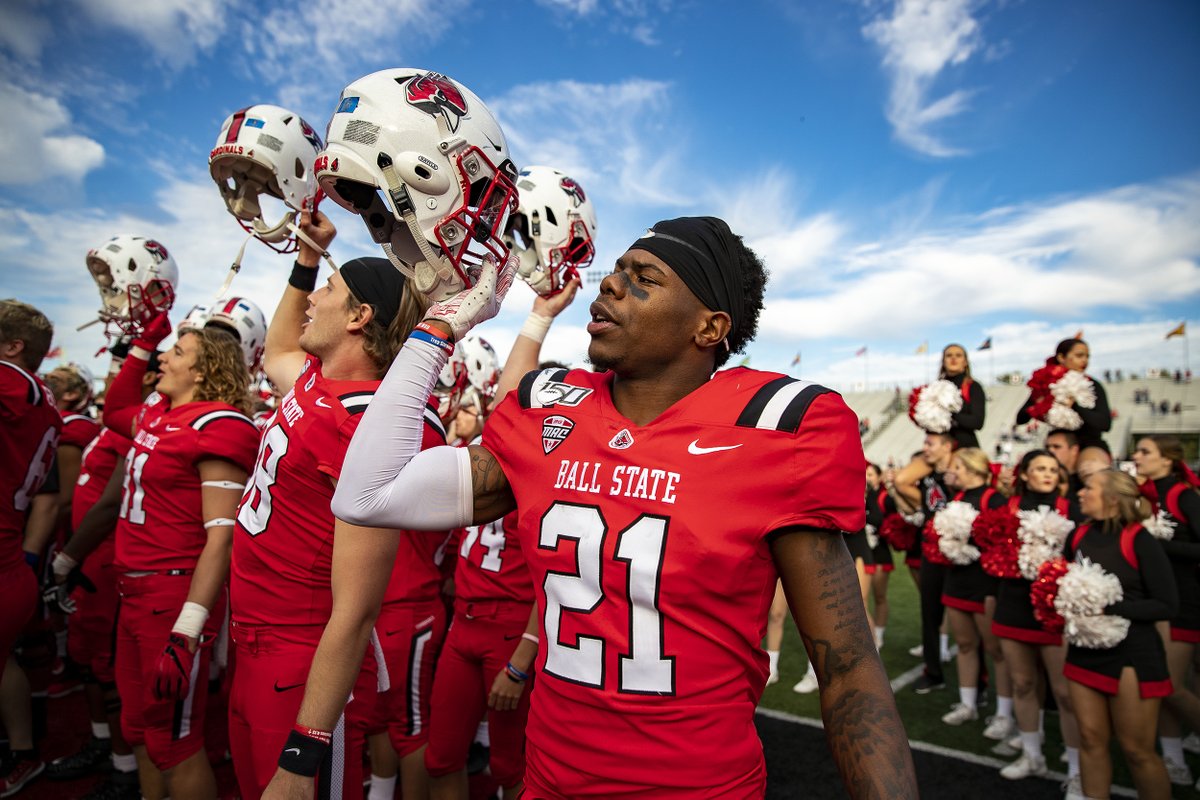 BallStateFB's tweet photo. Always putting in the time on the field, in the classroom and in the community.

We’re proud to celebrate our guys on #NatlSADay. 👊

#ChirpChirp | #WeFly | #1AAT https://t.co/5b2NwLWTWo