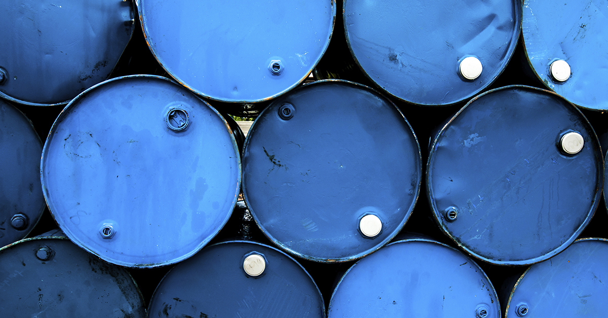 Drillers in the Permian are now facing a situation once thought unimaginable: no where to put their oil. "Concerns are mounting that the U.S. soon may not have enough oil storage to absorb a collapse in demand caused by the coronavirus pandemic." ow.ly/Yd2250z6Qp6