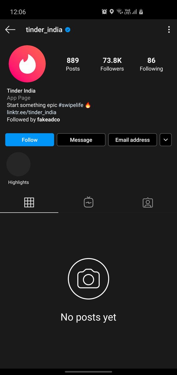 mush_creative's tweet photo. Stop treating us like @kunalkamra88 First you copy our designers work then you block us from your account when we heckle you at our doorstep? @Tinder_India @Tinder Shame! Shame! https://t.co/T3IQOCYNsC