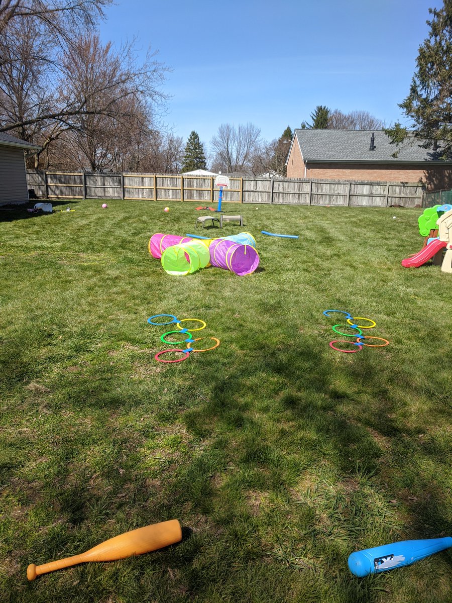 Mrs. Ruff tweet media