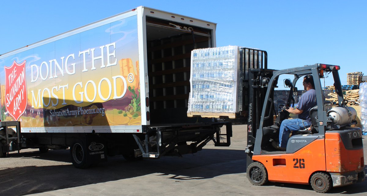 PhxSalArmy's tweet photo. THANK YOU- Chris & Katie White @GetWaterNow
and the White Water Bottling Family for stepping up to jump into the #FightForGood w/ the #PhxSalArmy by donating pallets of bottled water towards our #COVID19 response efforts!!!
#corpatepartnership #doingthemission #hopeoverfear https://t.co/8kXxlJ0ZaT