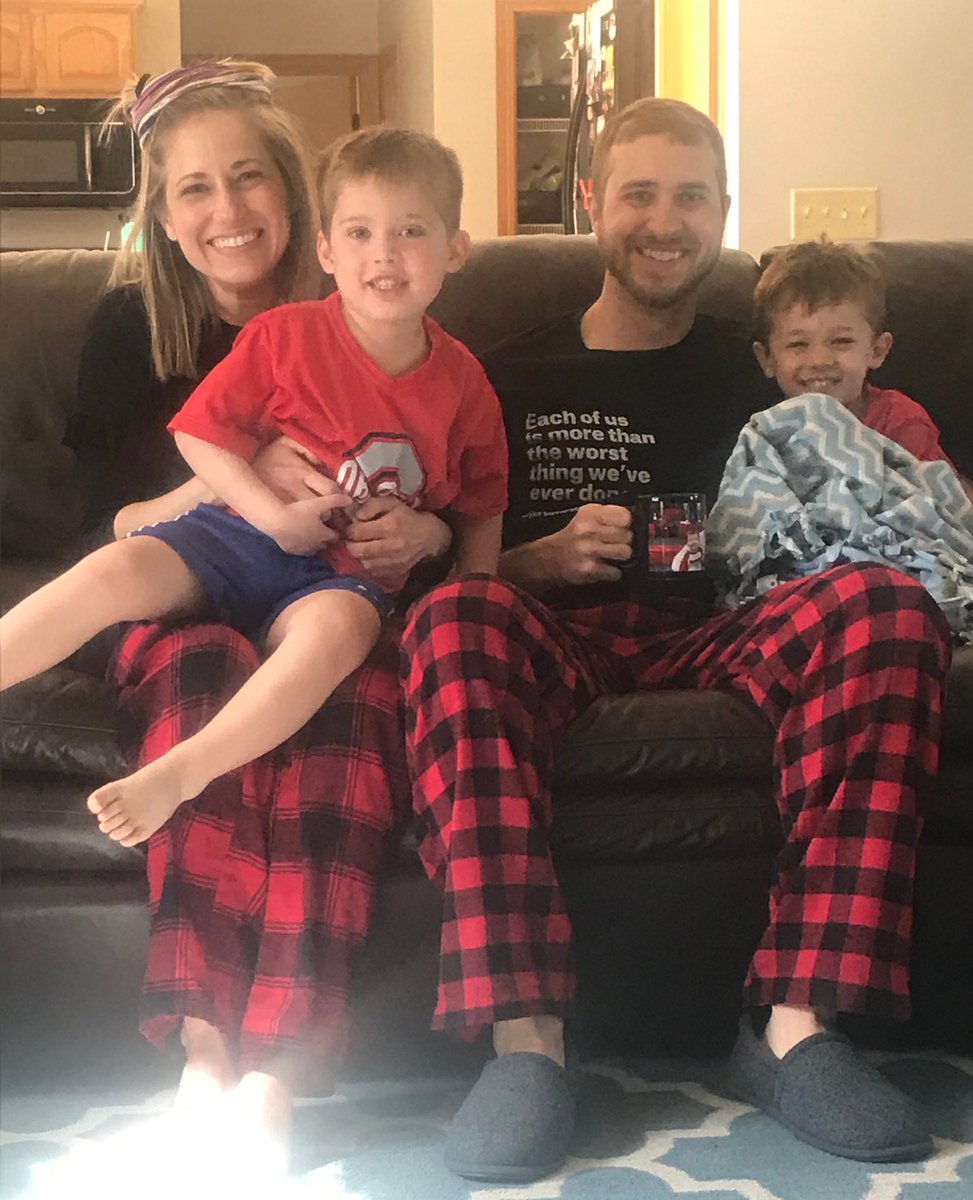 ksto04's tweet photo. Wauseon Virtual Spirit Week!  Celebrating PJ/Crazy Hair Day from home! @wauseonmiddle @WauseonHigh @wauseonyearbook  #wauseonpride #pjday https://t.co/oJLSzEtbPm
